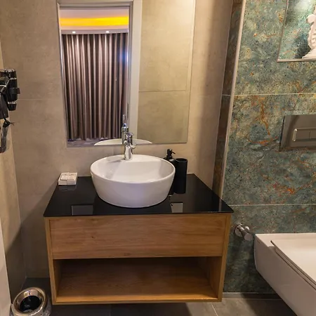 Huzur Стамбул